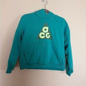 Youth Nike ACG XL Cropped